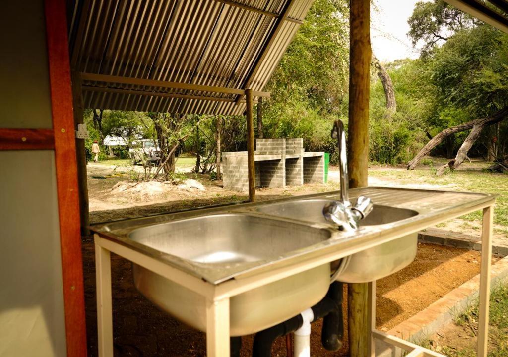 Sitatunga Campsite Maun Exterior photo